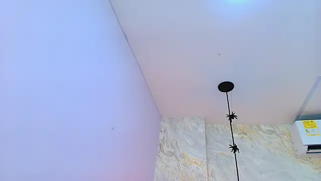 ariana florez  online show from 06.30.26