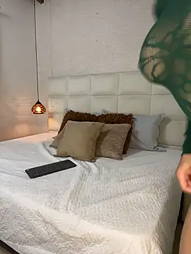 Isisjames online show from 05.30.26