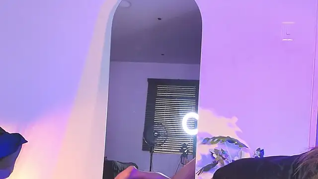 AshleyMonroee   online show from 06.24.26
