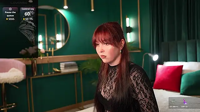 Snapshot of Hyuna_Flowers chatting on 06.14.26 Hyuna Flowers online show from 06.14.26