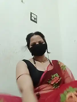 Snapshot of Karishma_bhabi3 chatting on 06.05.26 Karishma bhabi3 online show from 06.05.26