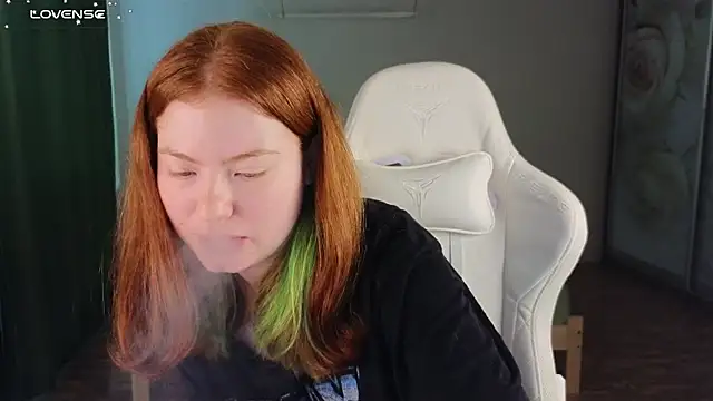 YourGingerCute online show from 05.31.26