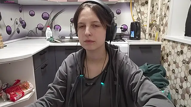 Saranade online show from 07.02.26