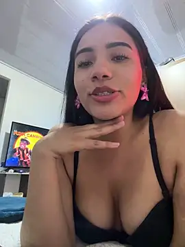 Caro Mildrey online show from 07.02.26