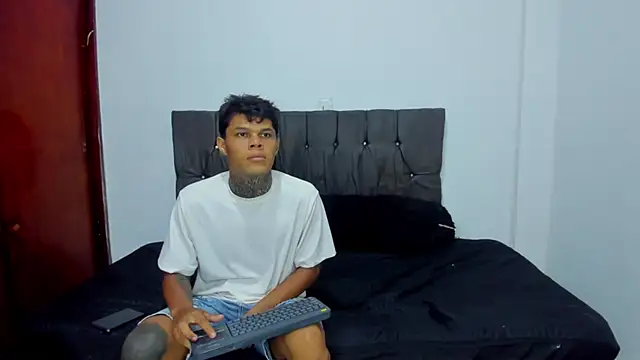 wickedboy twin1 online show from 06.08.26