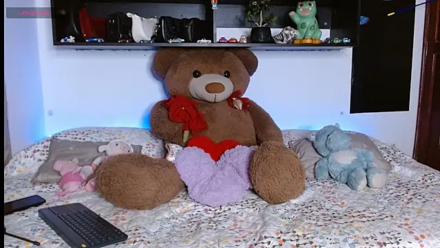 Laila bunny online show from 07.02.26