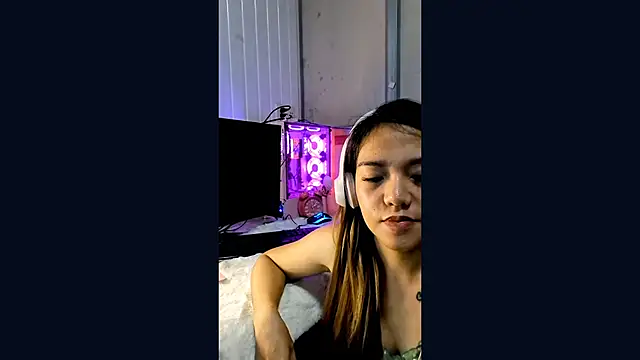 CassaundraWhitehead online show from 06.04.26