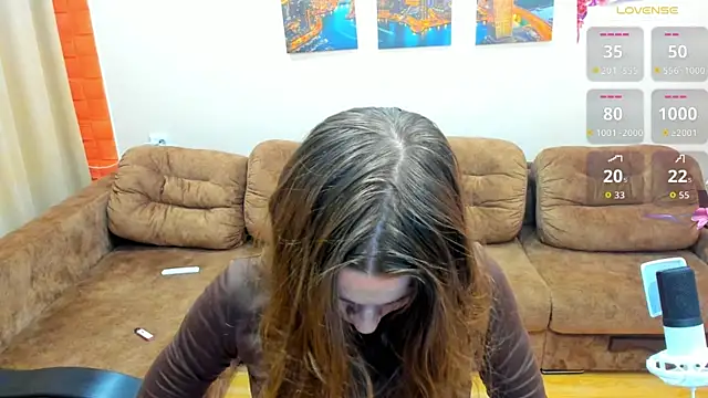Snapshot of VerhiniaMaua chatting on 07.20.26 VerhiniaMaua online show from 07.20.26