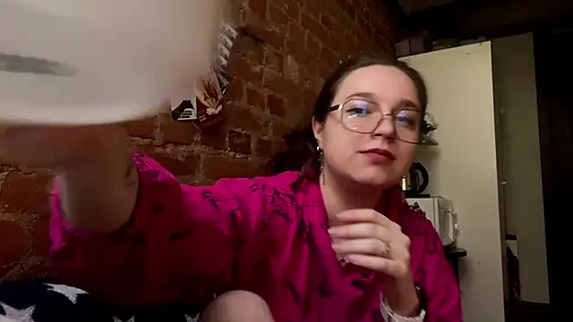 DaliLove online show from 05.30.26