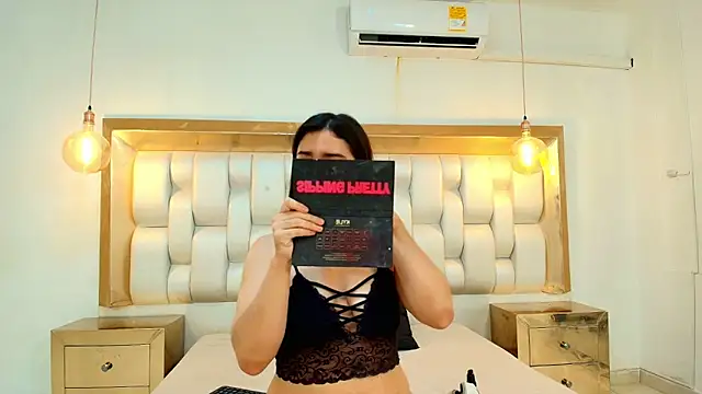 LizzyRaven online show from 07.02.26