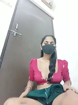 Snapshot of savita97567 chatting on 06.17.26 savita97567 online show from 06.17.26