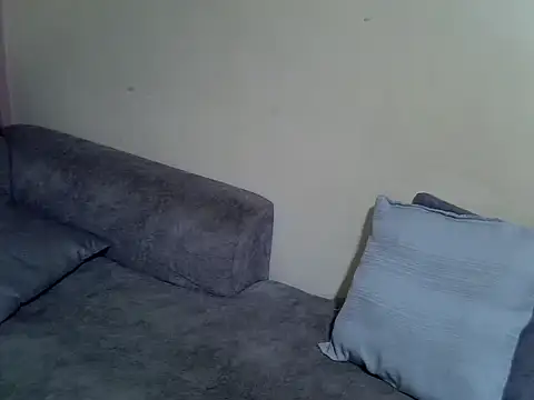 Prettypappi77 online show from 07.12.26