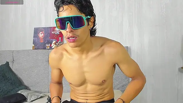 tommyhot7 online show from 06.17.26