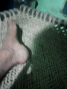 Snapshot of desiwife123coupl chatting on 07.19.26 desiwife123coupl online show from 07.19.26