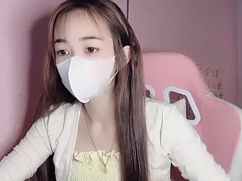 Snapshot of Alee8668 chatting on 06.10.26 Alee8668 online show from 06.10.26