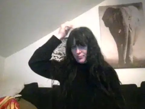 Snapshot of sexujuly88 chatting on 11.04.25 sexujuly88 online show from 11.04.25