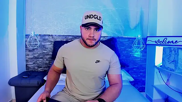 apolorusso online show from 07.27.26