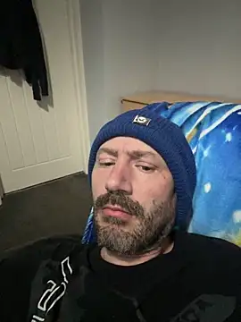 moonpig1 online show from 06.05.26