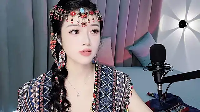 Momo-Wow online show from 07.05.26