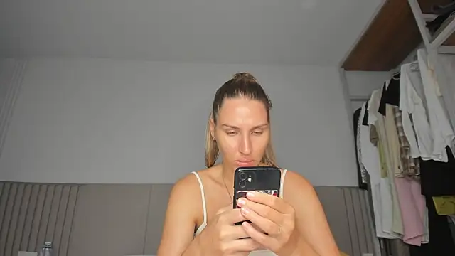 SofiClimbing online show from 03.08.26