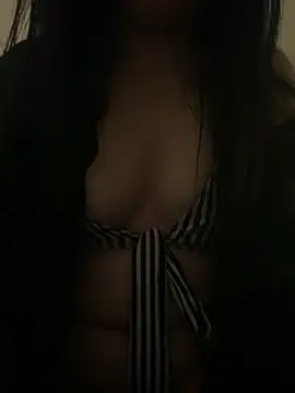 badbunnybabe123 online show from 06.08.26