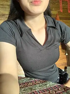 Snapshot of LanAnh00 chatting on 06.24.26 LanAnh00 online show from 06.24.26