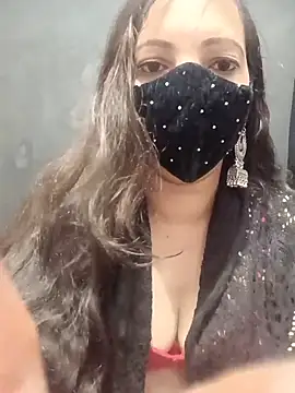 Snapshot of Lovely-Manisha143 chatting on 06.15.26 Lovely-Manisha143 online show from 06.15.26