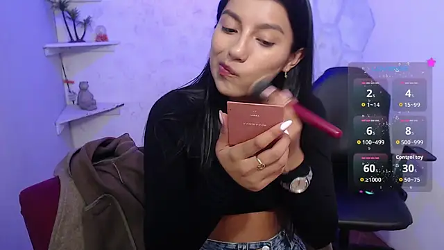 Hailey Adams online show from 06.06.26