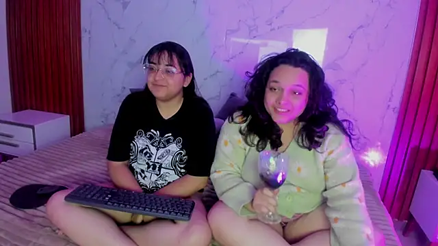 genesis y moon online show from 06.21.26