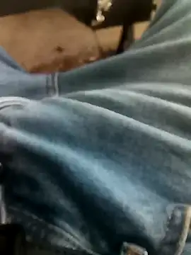 Snapshot of Singlemaleforcouples chatting on 12.18.24 Singlemaleforcouples online show from 12.18.24