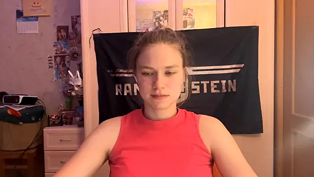 Snapshot of Codi_Rostersy chatting on 07.15.26 Codi Rostersy online show from 07.15.26
