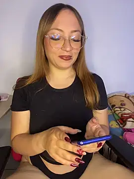 Caamii  online show from 06.05.26