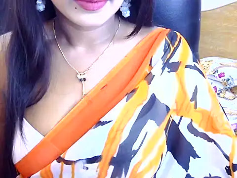 Snapshot of Noor_Zarin27 chatting on 07.11.26 Noor Zarin27 online show from 07.11.26