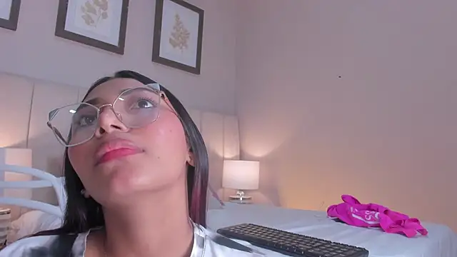 vanessa  stp online show from 06.25.26
