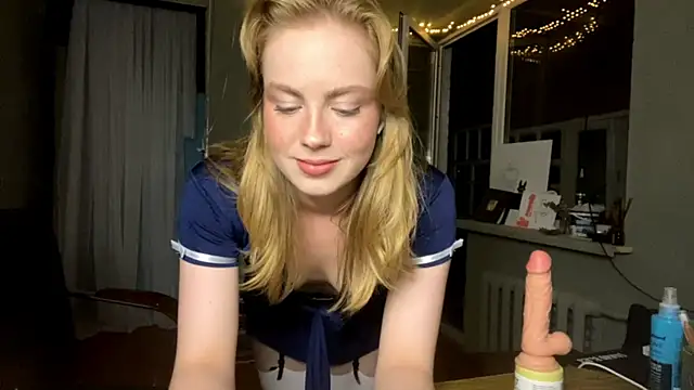 LollyAngel online show from 07.18.26
