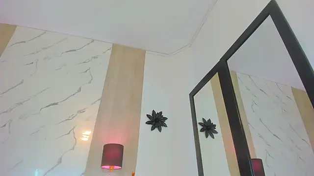 DanniValencia online show from 06.25.26