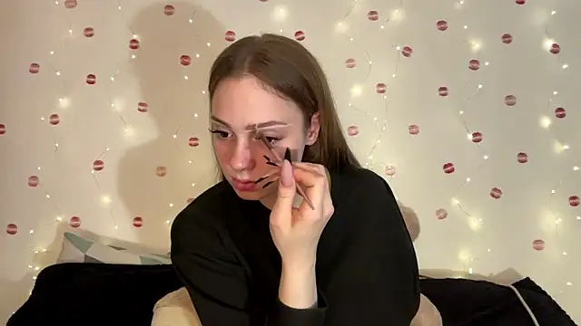 itskylieee online show from 07.01.26