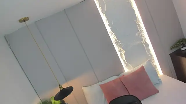 emily castle online show from 06.23.26