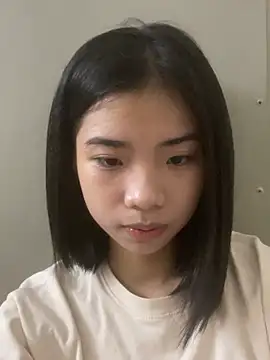 Snapshot of -Kempi- chatting on 07.17.26 -Kempi- online show from 07.17.26