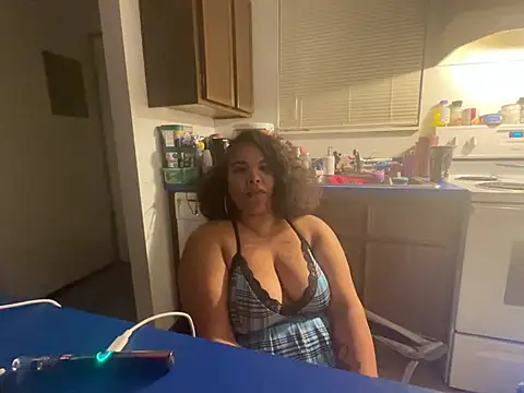 Snapshot of mazikeen94 chatting on 06.25.26 mazikeen94 online show from 06.25.26