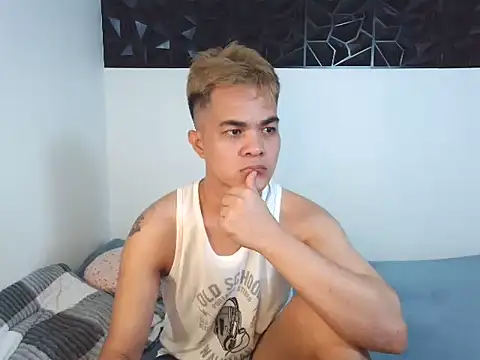 yourmikexxx online show from 06.11.26