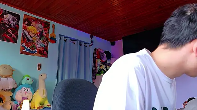 Snapshot of Chris_Blake_ chatting on 07.27.26 Chris Blake online show from 07.27.26