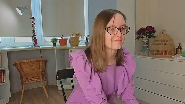 EstelaWeninger online show from 06.10.26