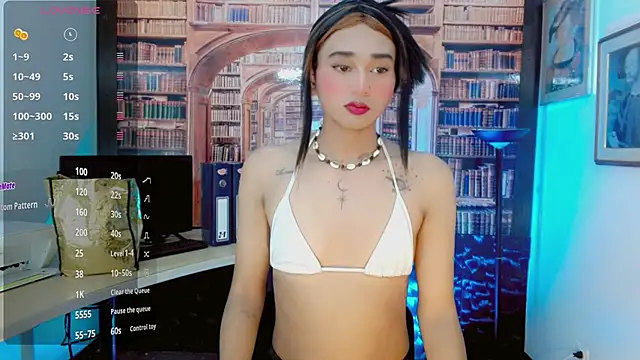 Snapshot of Kimberly_Lopez chatting on 07.11.26 Kimberly Lopez online show from 07.11.26