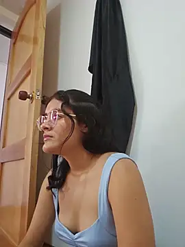 Emmaa- - online show from 06.10.26