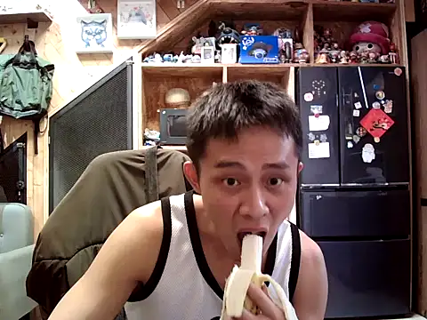Snapshot of deansu0819 chatting on 06.06.26 deansu0819 online show from 06.06.26