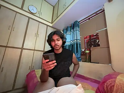 Snapshot of daddyyash_25 chatting on 07.30.26 daddyyash 25 online show from 07.30.26