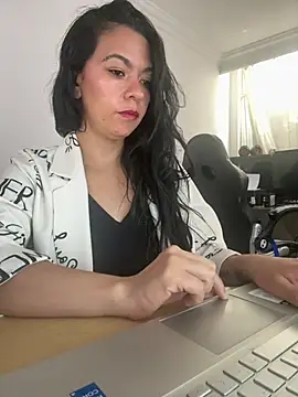 Snapshot of vanellopeFoxx chatting on 07.18.26 vanellopeFoxx online show from 07.18.26