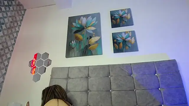 Snapshot of lilith_luxx chatting on 07.14.26 lilith luxx online show from 07.14.26