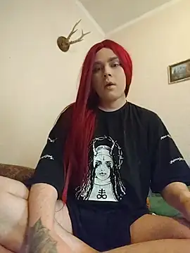 Snapshot of Anndy-Rose chatting on 06.18.26 Anndy-Rose online show from 06.18.26